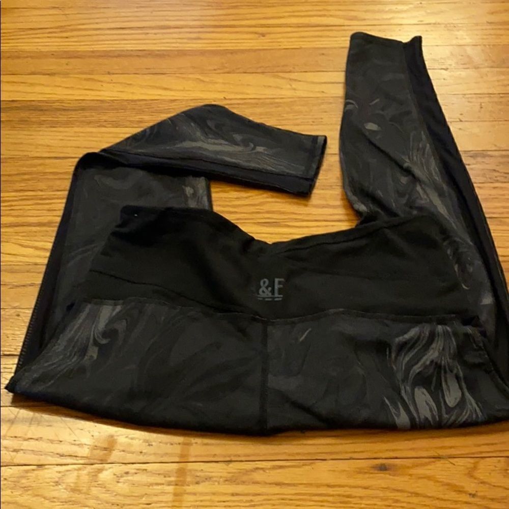 ‎Abercrombie women’s leggings Size M - Picture 5 of 8